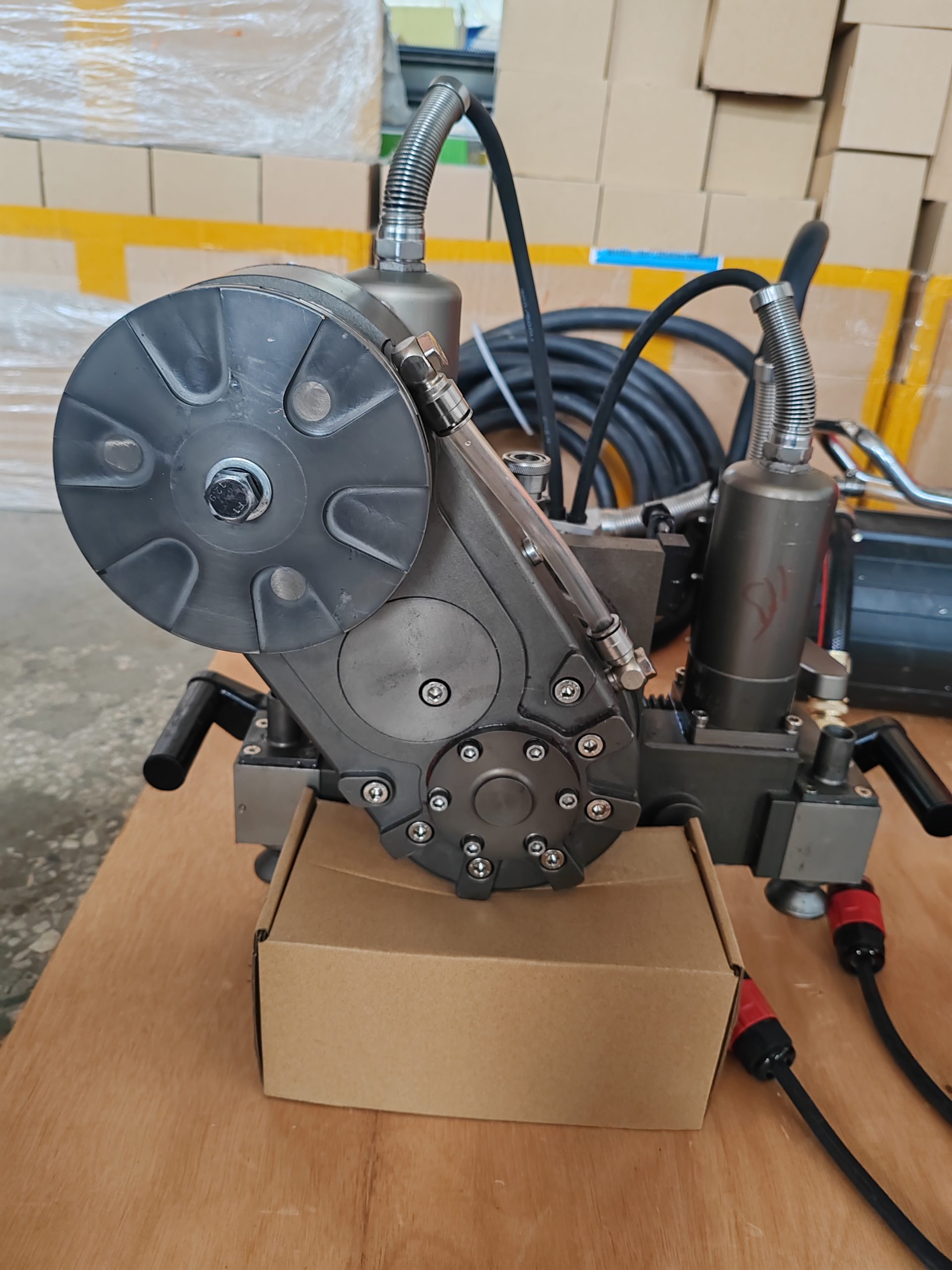 d0b2d18bd181d0bed0bad0bed187d0b0d181d182d0bed182d0bdd18bd0b9-d181d182d0b5d0bdd0bed180d0b5d0b7d0bdd18bd0b9-d181d182d0b0d0bdd0bed0ba-m7-20-6.jpg Высокочастотный стенорезный станок M7-20 FC WS20