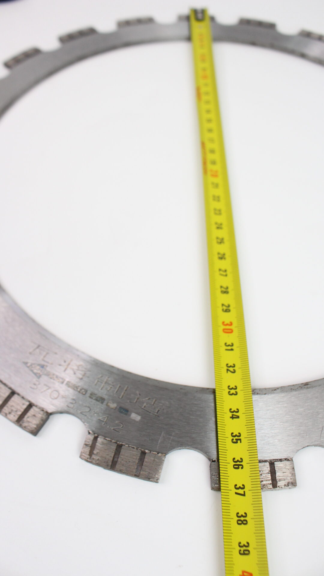 d0bad0bed0bbd18cd186d0be-d0b4d0b8d181d0ba-370-d0b0d0bbd0bcd0b0d0b7d0bdd18bd0b9-d0bfd0be-d0b1d0b5d182d0bed0bdd183-4.jpg Кольцо Диск 370 алмазный по бетону