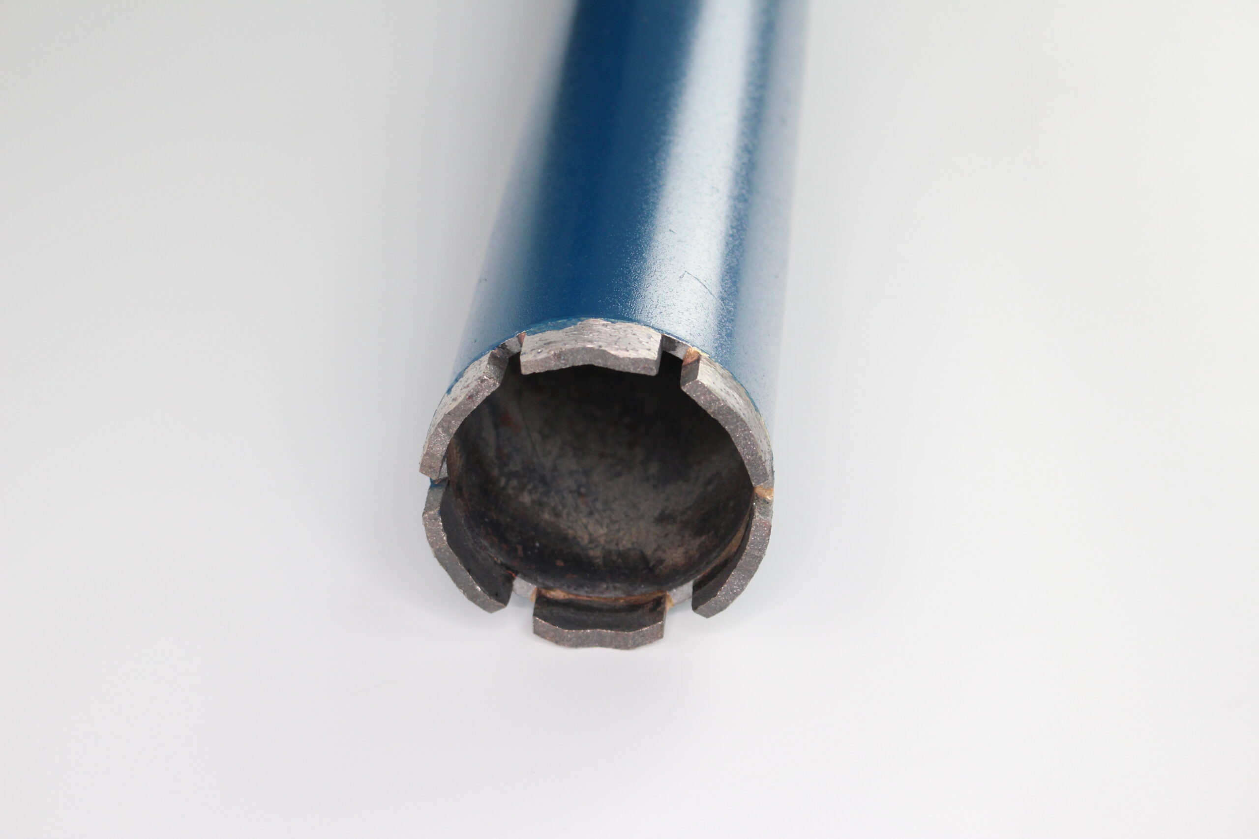 d0bad0bed180d0bed0bdd0bad0b0-d0b0d0bbd0bcd0b0d0b7d0bdd0b0d18f-d63-l550-m22-1.jpg Коронка алмазная ⌀63 550мм M22