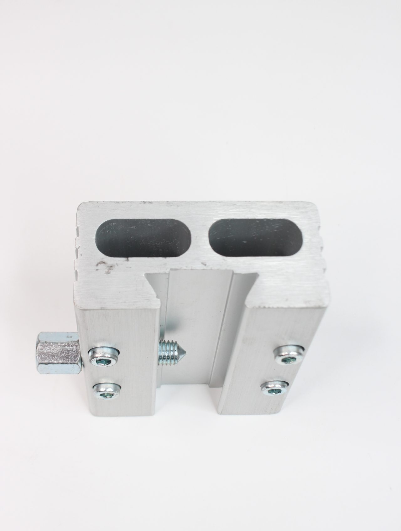 d0bad180d0b5d0bfd0bbd0b5d0bdd0b8d0b5-d0bcd0bed182d0bed180d0b0-d0bfd180d0bed181d182d0b0d0b2d0bad0b0-d0b4d0bbd18f-d181d182d0b0d0bdd0b8-2.jpg Крепление мотора проставка для станины 40мм x 80мм