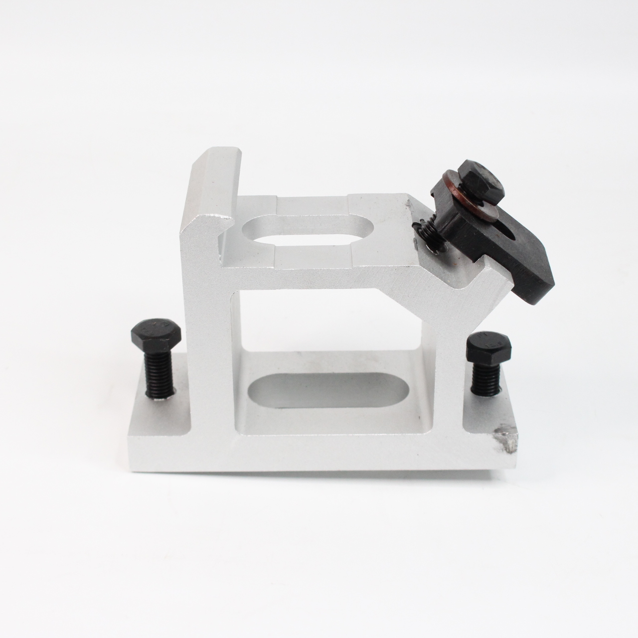 d0bed0bfd0bed180d0b0-d0b1d0b0d188d0bcd0b0d0ba-d0b4d0bbd18f-d180d0b5d0bbd18cd181d0b0-hilti.jpg Опора башмак для рельса HILTI